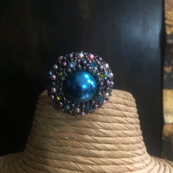 Blue Stretch Ring. - Picture 1 of 8